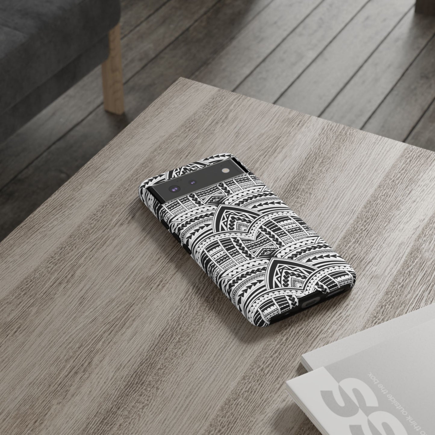 Tatoeage: telefoonhoesje met tribalpatroon voor iPhone, Samsung Galaxy en Google Pixel