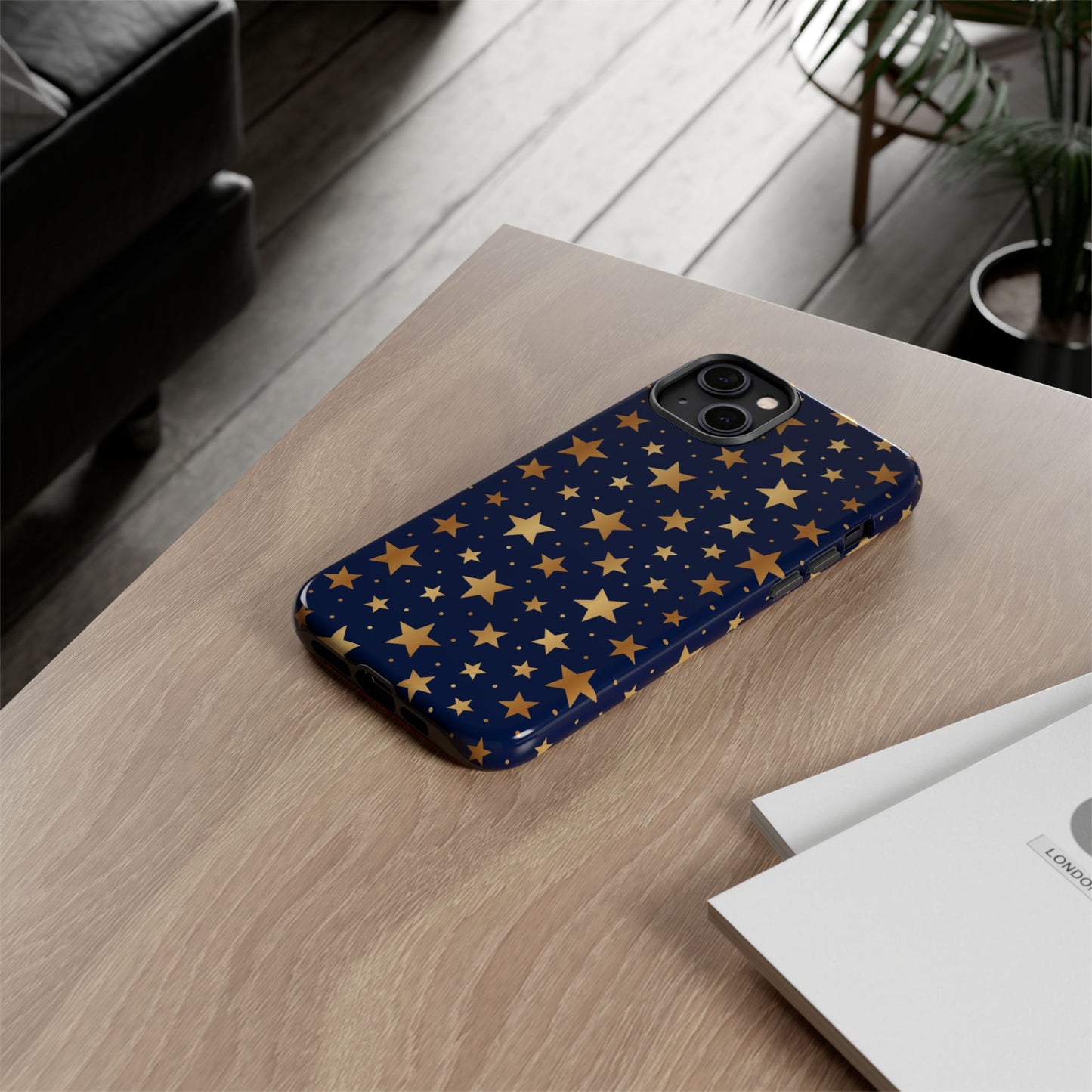 Star-studded: Tough Case for iPhone, Samsung Galaxy and Google Pixel devices