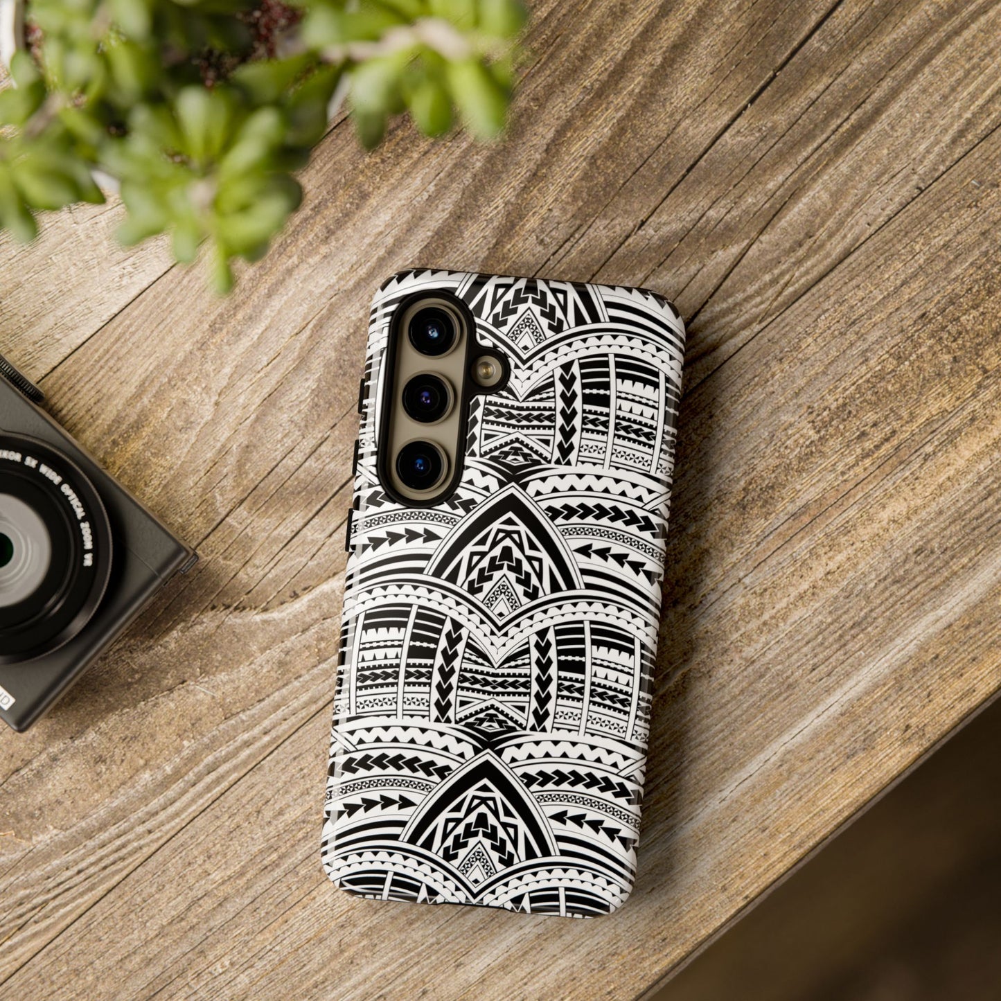 Tattoo: Tribal pattern phone case for iPhone, Samsung Galaxy and Google Pixel