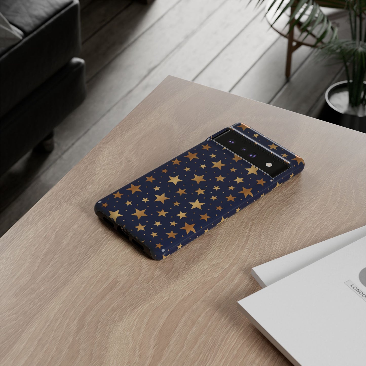 Star-studded: Tough Case for iPhone, Samsung Galaxy and Google Pixel devices