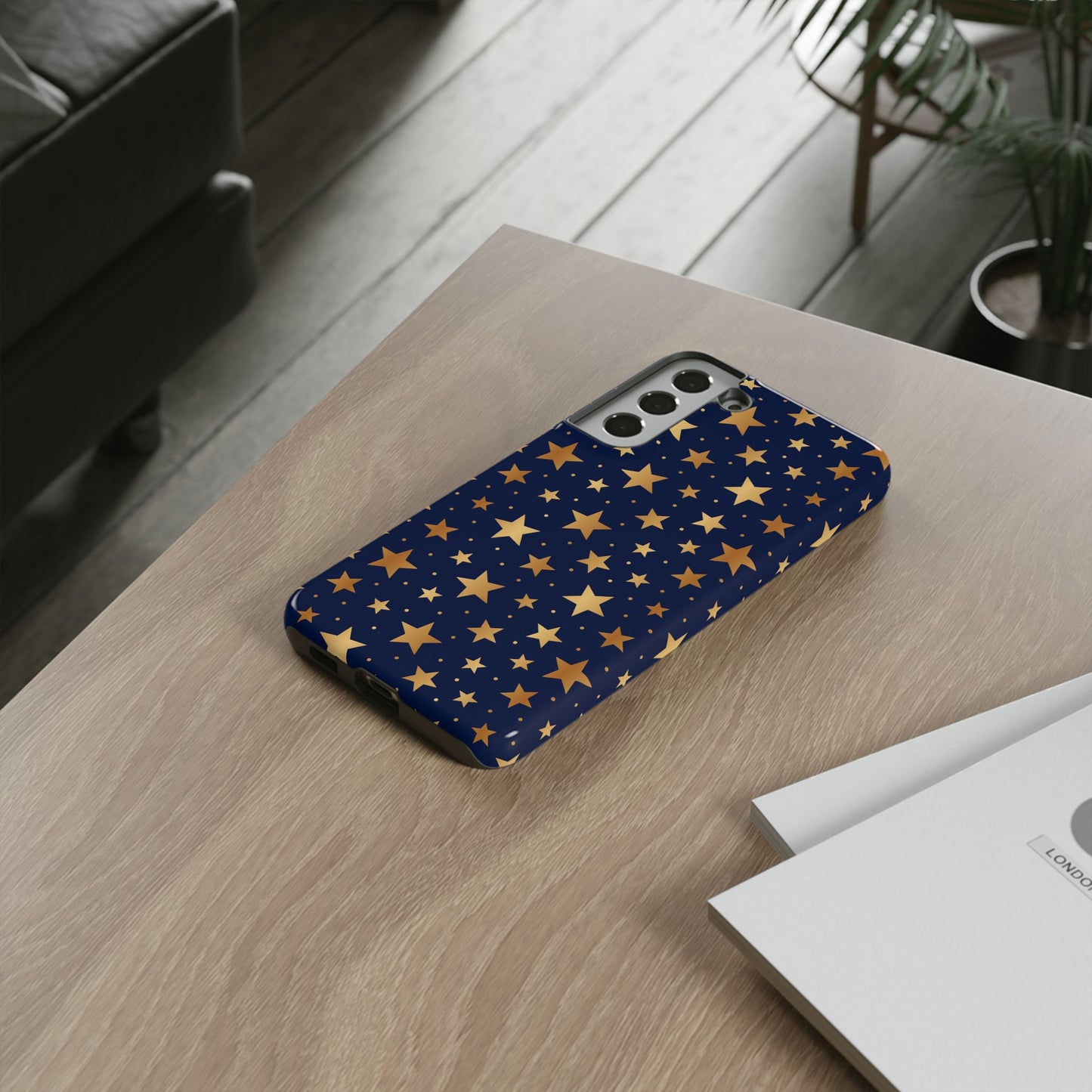 Star-studded: Tough Case for iPhone, Samsung Galaxy and Google Pixel devices